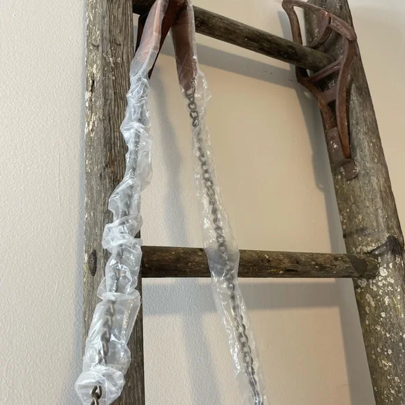 Elle Jae Gypset Cognac Suede Crossbody Handbag - Picture 4 of 11